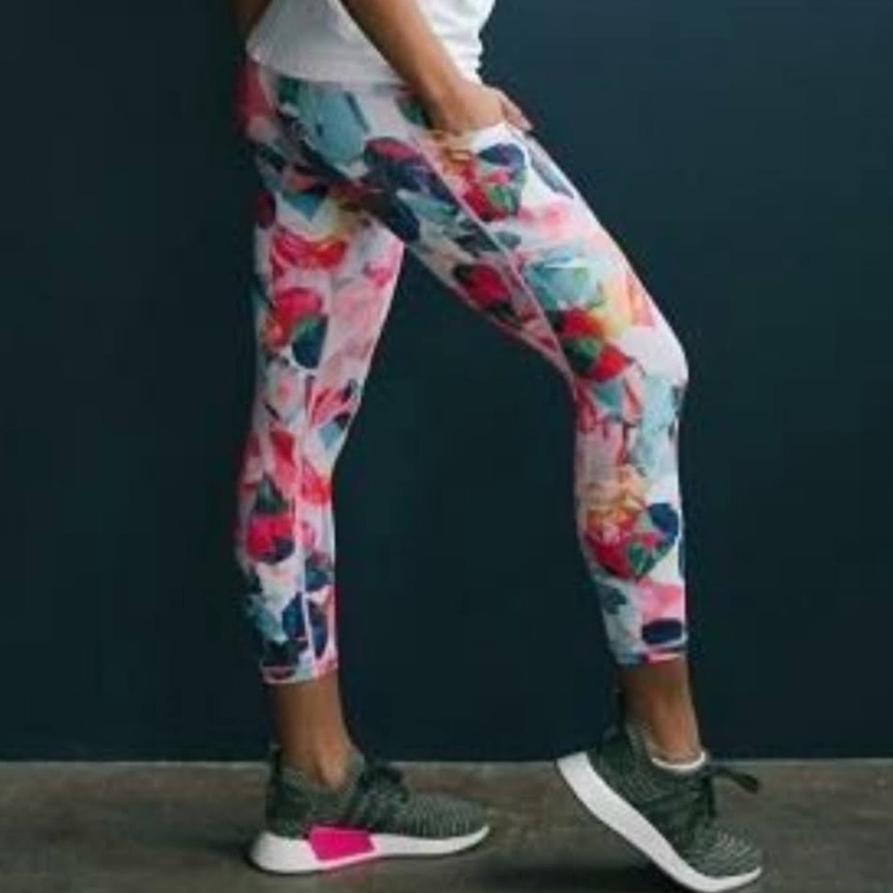 ZYIA ACTIVE Floral Light N Tight Leggings Women’s 2 - Picture 2 of 13